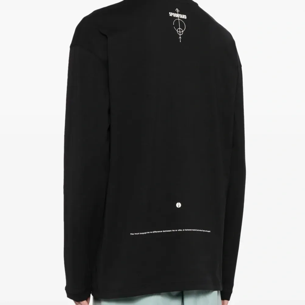 Футболка Inuit : Ultima Thule