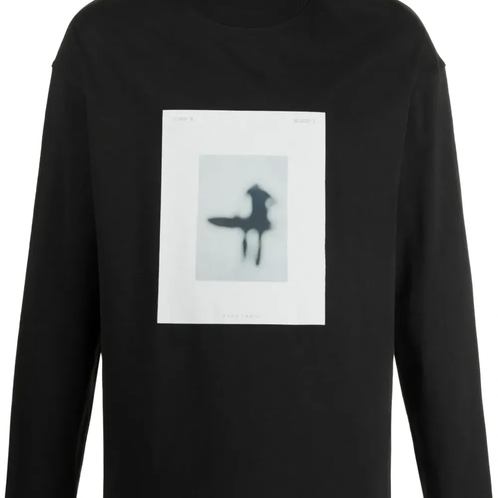 Футболка Cold Frame из коллаборации с Taro Tamai