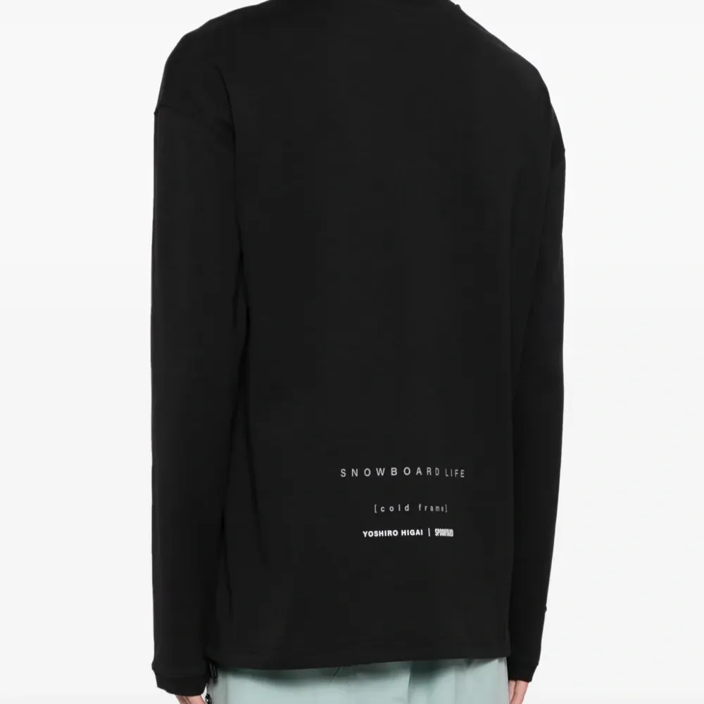 Футболка Cold Frame из коллаборации с Taro Tamai