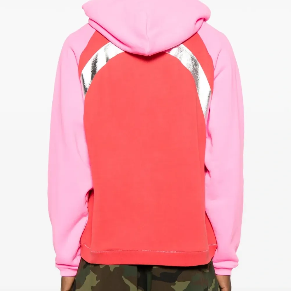 Худи в стиле колор-блок Худи в стиле колор-блок