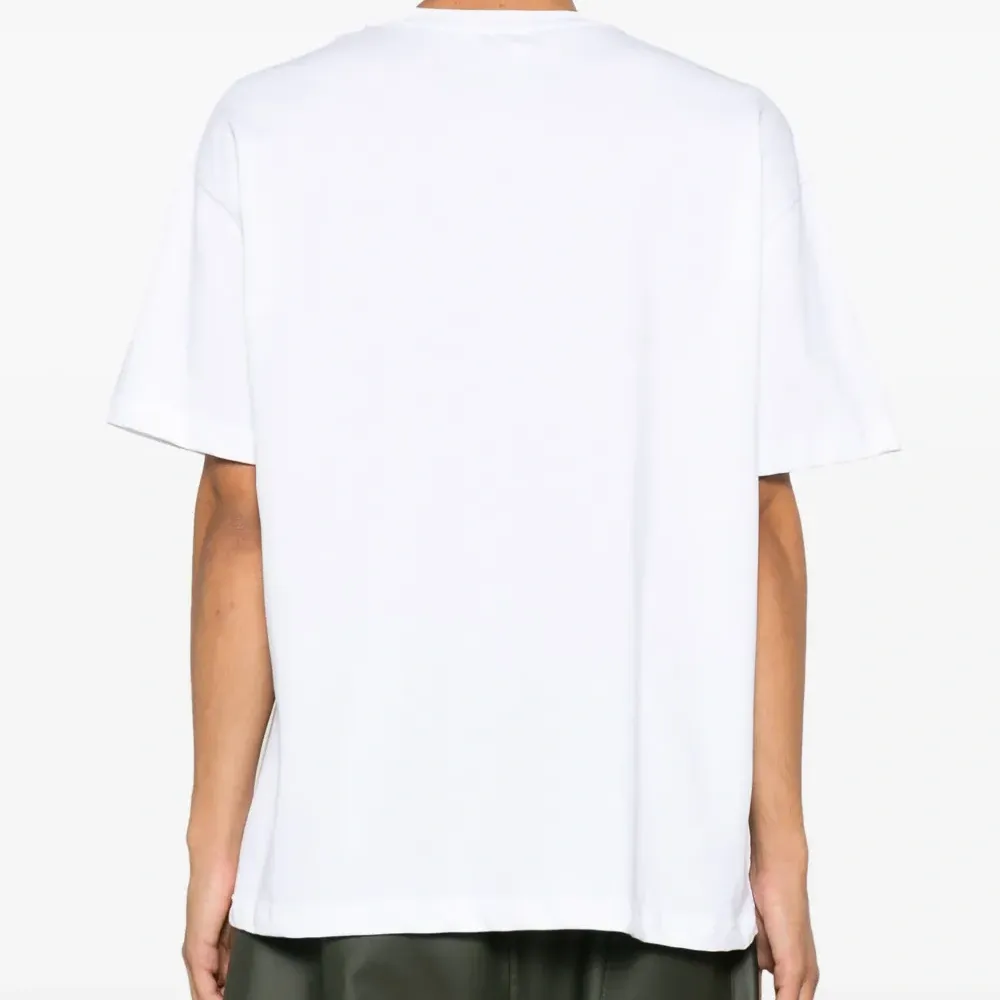 Футболка с логотипом