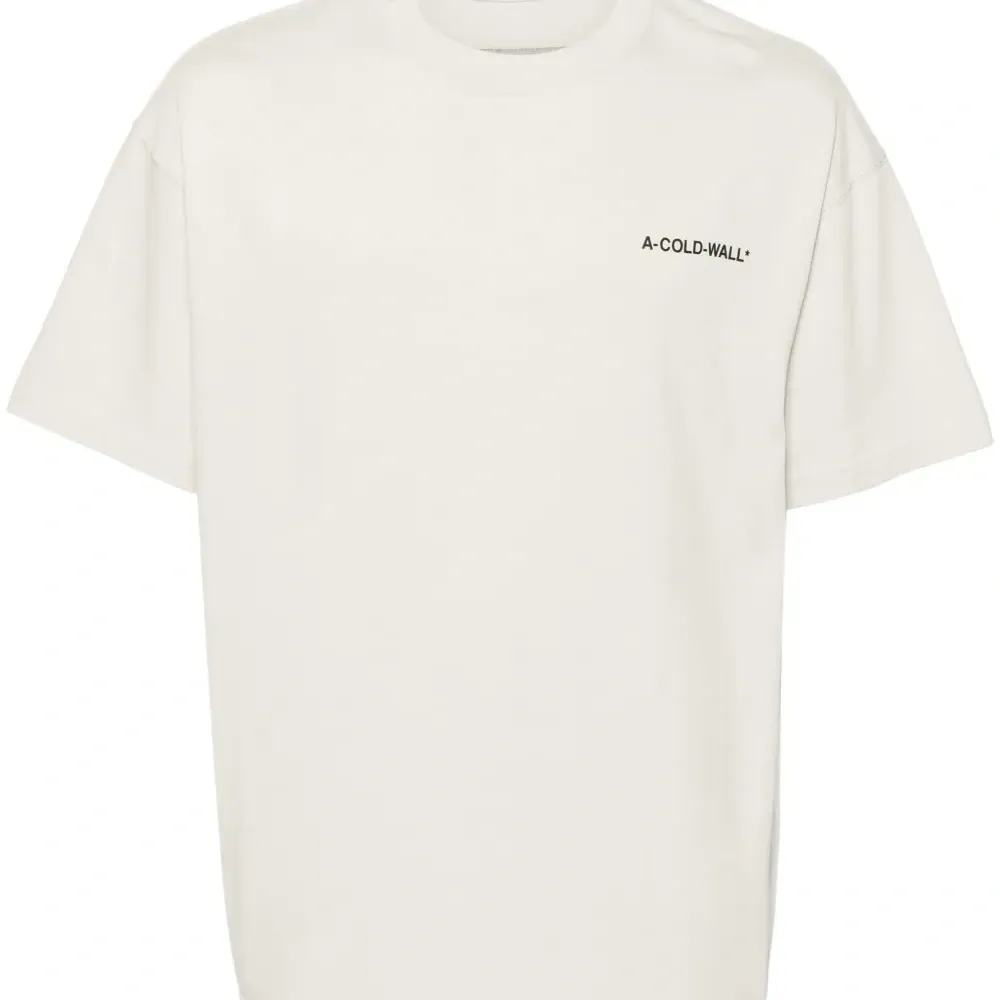 Футболка с логотипом