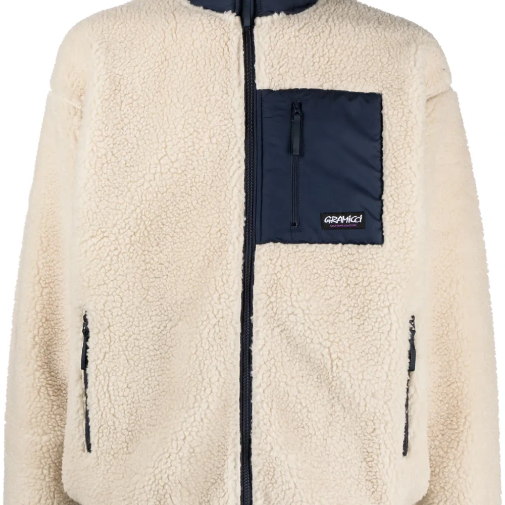 logo-patch fleece jacket