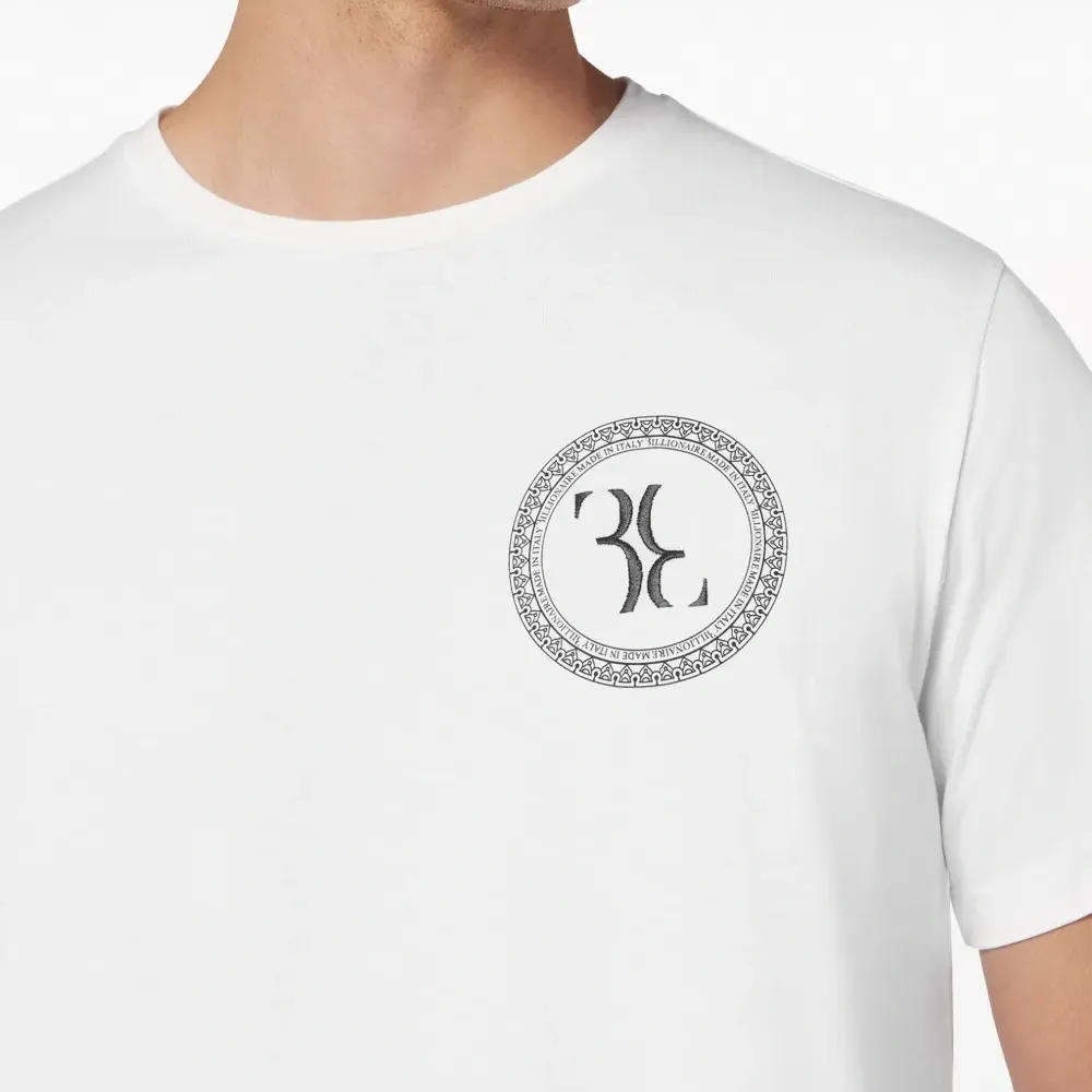 Футболка с логотипом