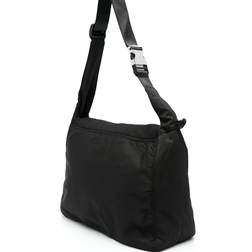 Сумка-мессенджер Super с откидным клапаном