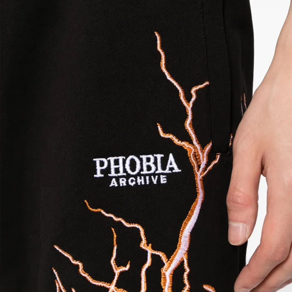 Спортивные шорты с вышивкой Lightning