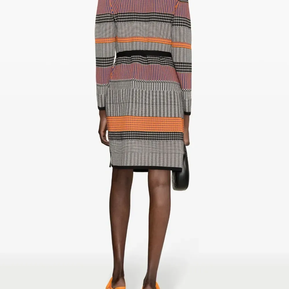 Платье Brigid в рубчик с геометричным узором