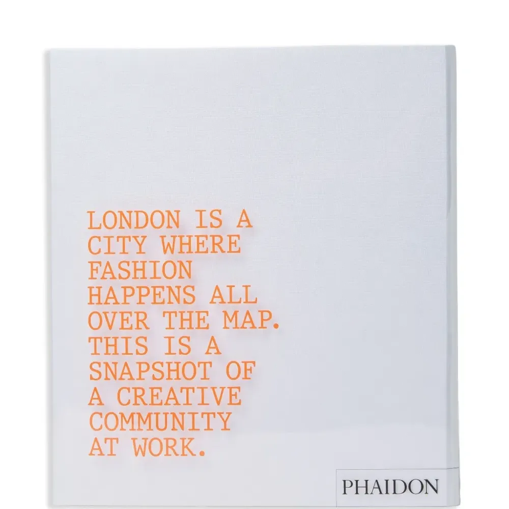 Книга London Uprising