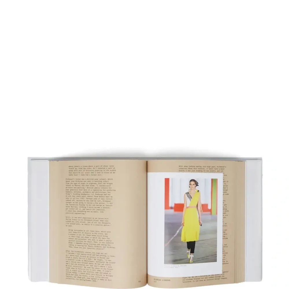 Книга London Uprising