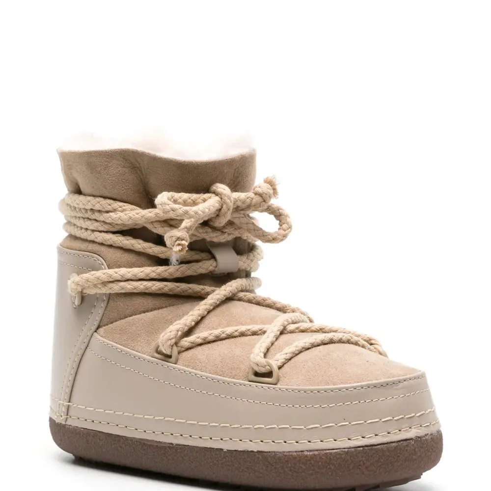 Ботинки с логотипом