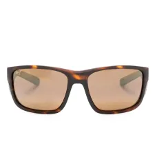 Солнцезащитные очки черепаховой расцветки