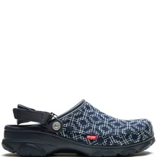 X Levi’s Classic All Terrain "Shasiko - Navy" Clogs