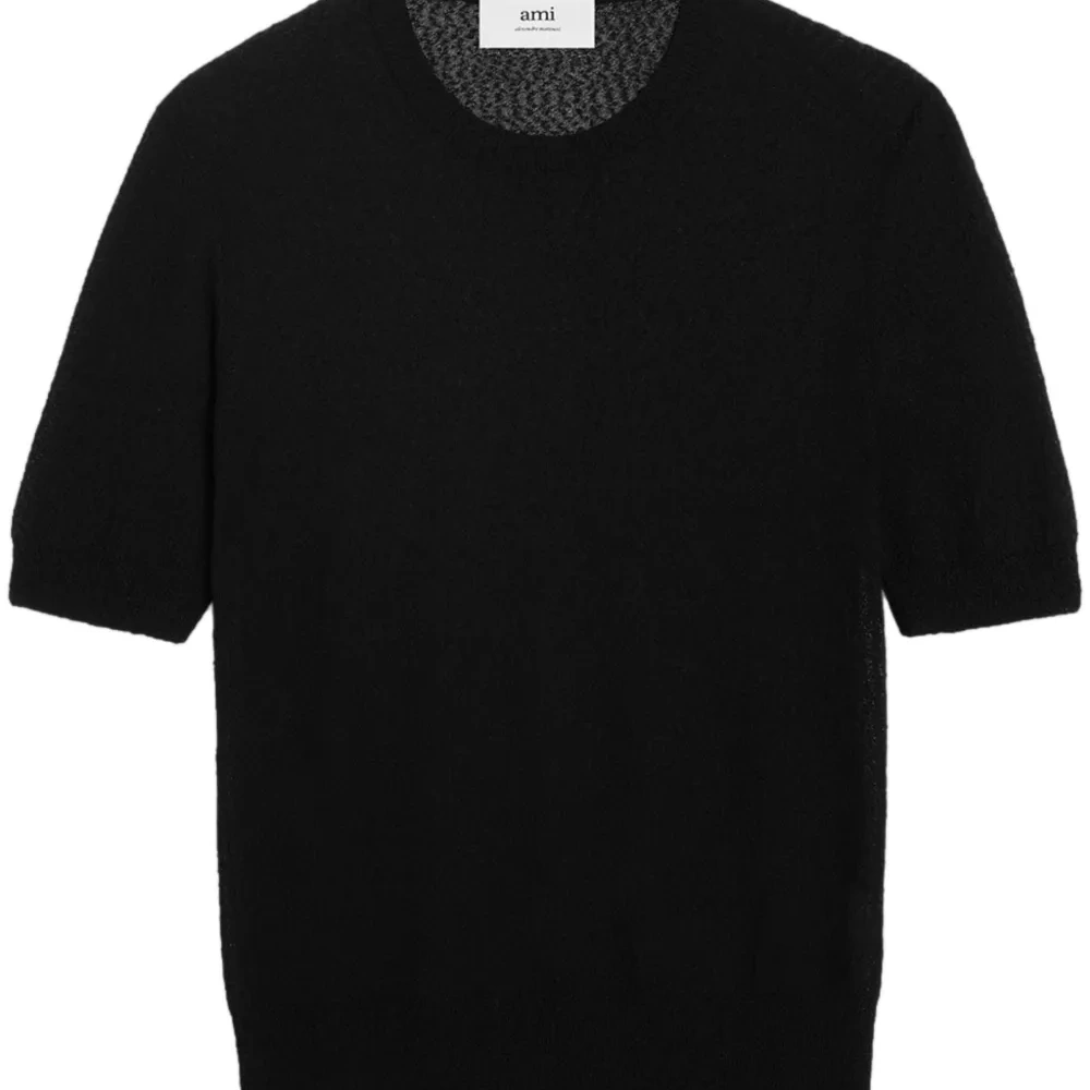 Полупрозрачная футболка