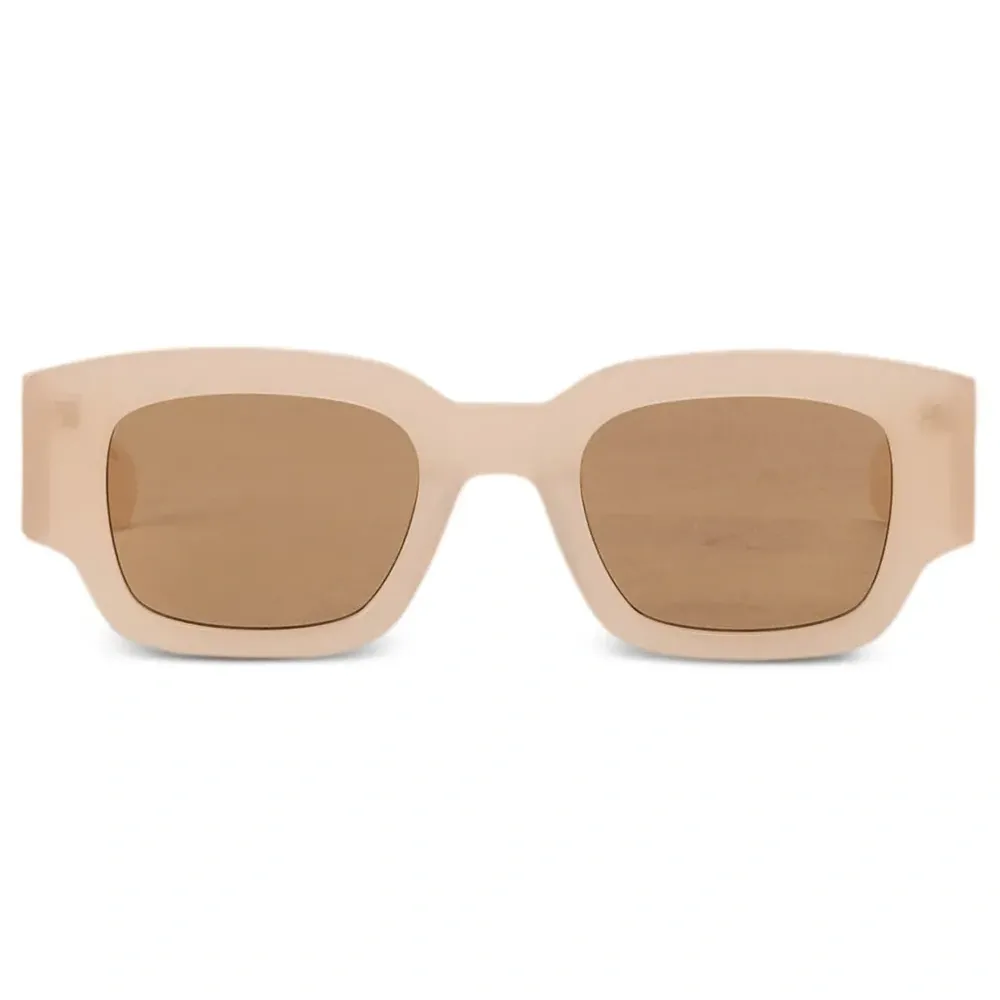 Солнцезащитные очки Classical в квадратной оправе Солнцезащитные очки Classical в квадратной оправе