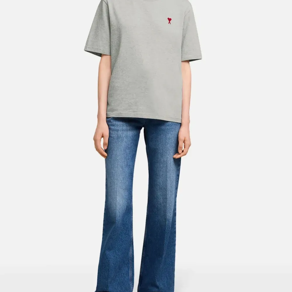 Футболка с вышитой монограммой Ami de Coeur Футболка с вышитой монограммой Ami de Coeur