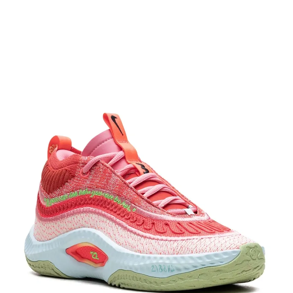 Кроссовки Cosmic Unity 3 из коллаборации с A'ja Wilson