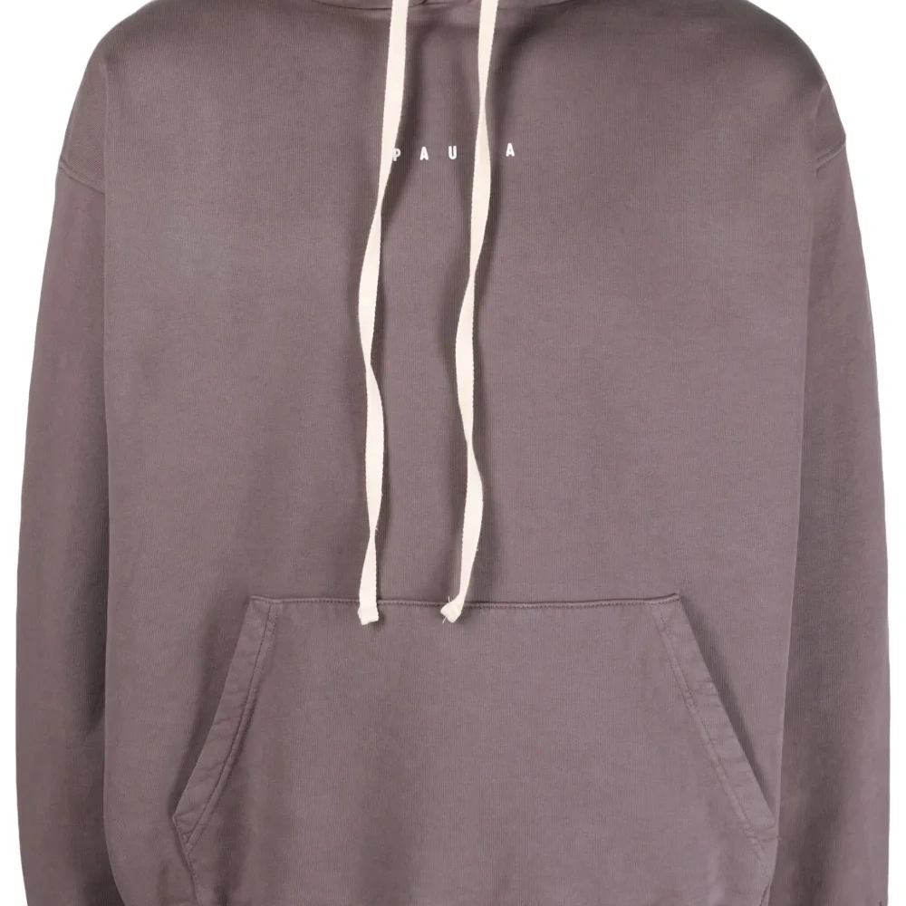 Худи с вышитым логотипом