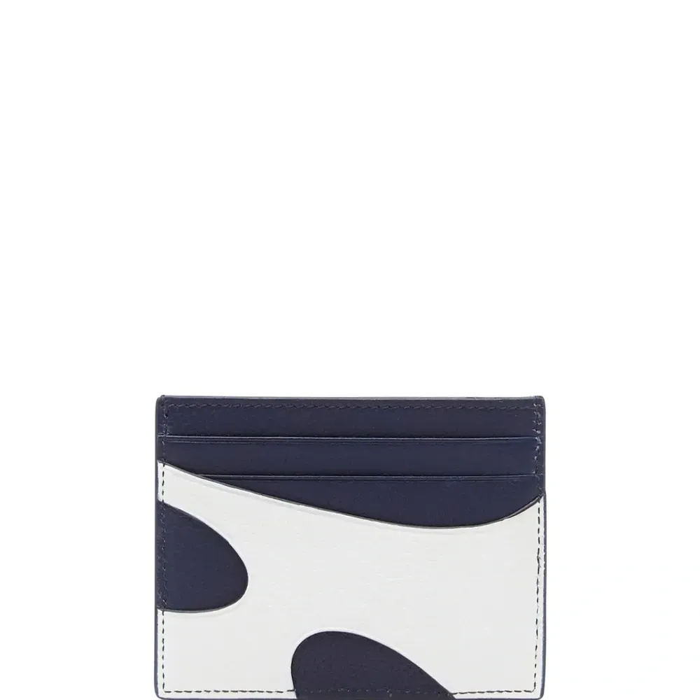 Картхолдер с вырезами Картхолдер с вырезами