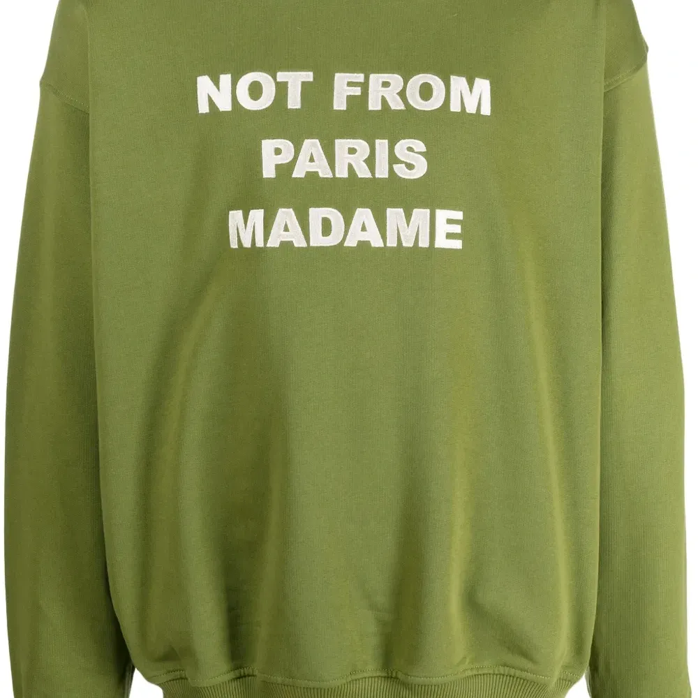 Толстовка с вышивкой Le slogan