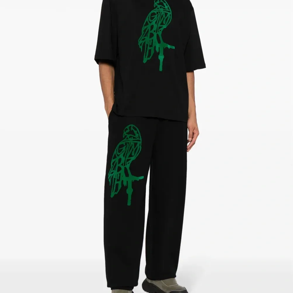 Футболка из органического хлопка с графичным принтом Футболка из органического хлопка с графичным принтом