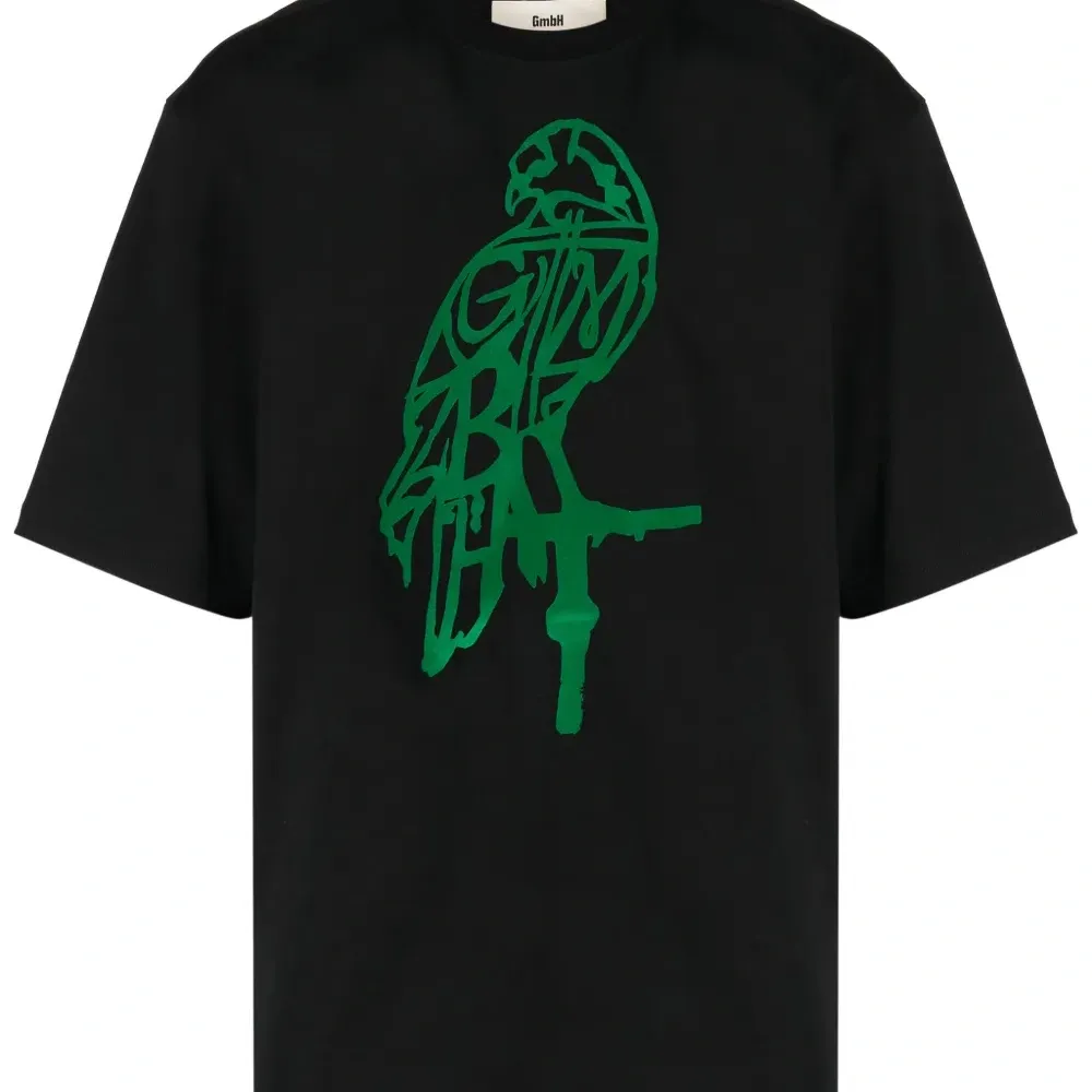 Футболка из органического хлопка с графичным принтом Футболка из органического хлопка с графичным принтом