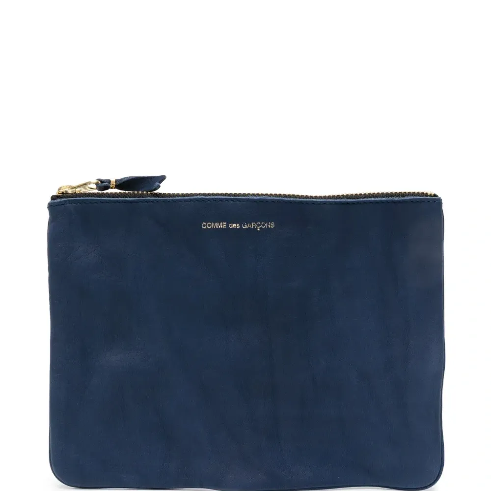 Клатч на молнии