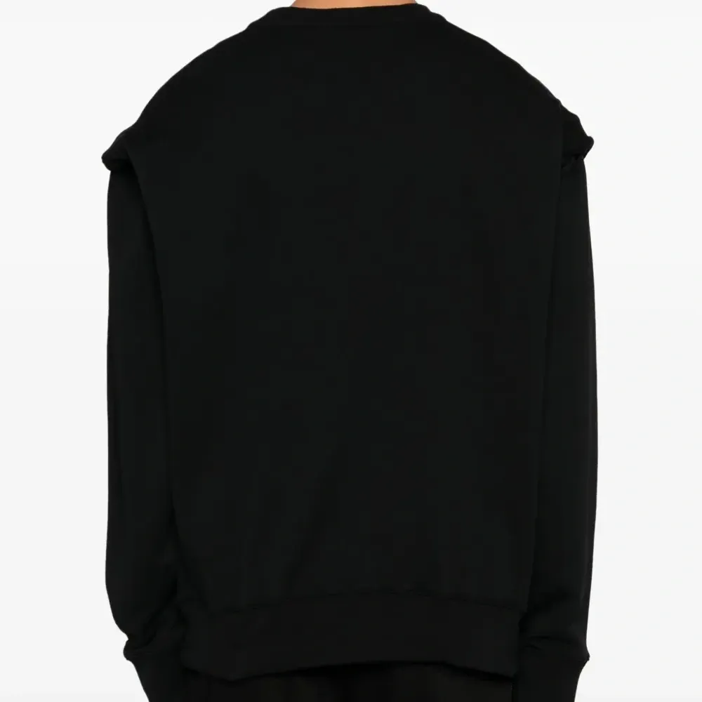 Толстовка с круглым вырезом