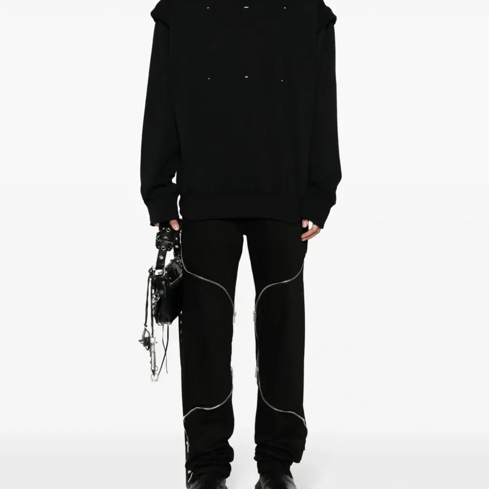 Толстовка с круглым вырезом