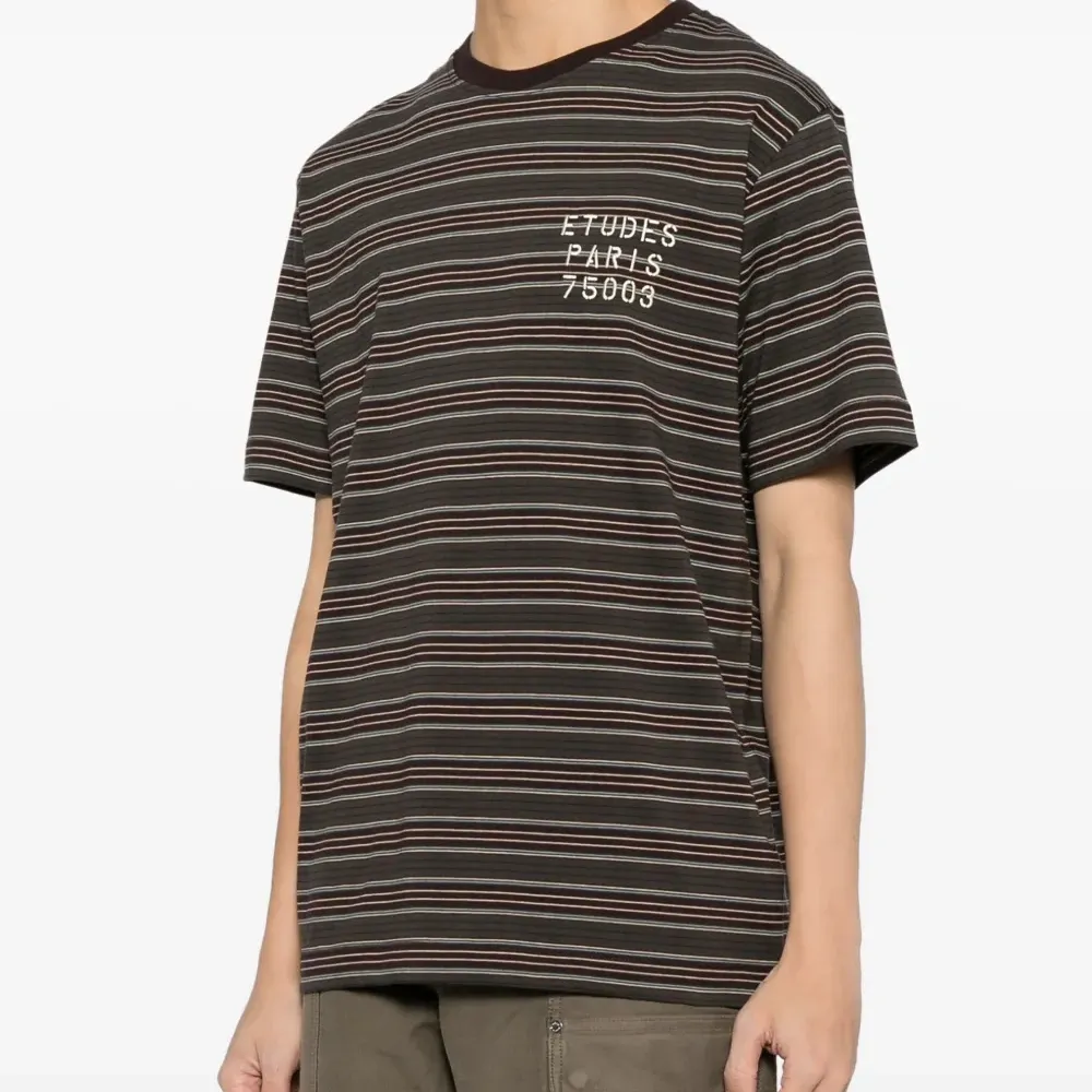 Футболка в полоску