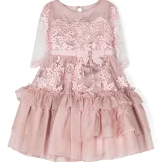 Ярусное платье с цветочной аппликацией