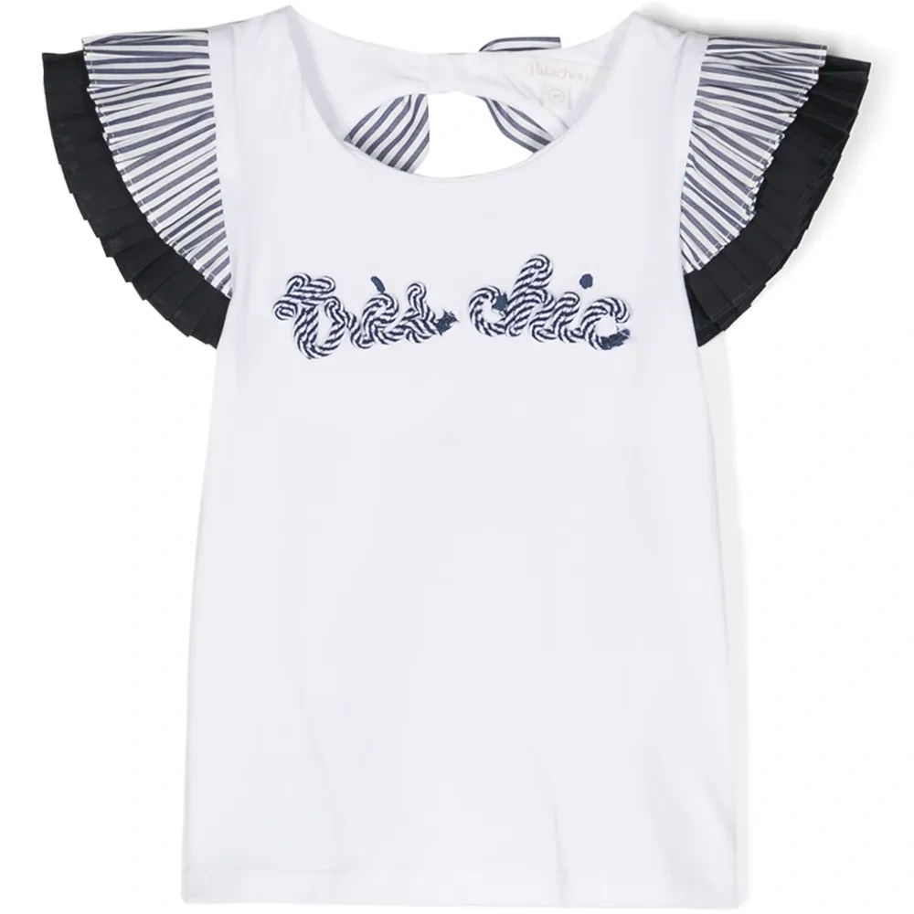 Футболка с вышитой надписью