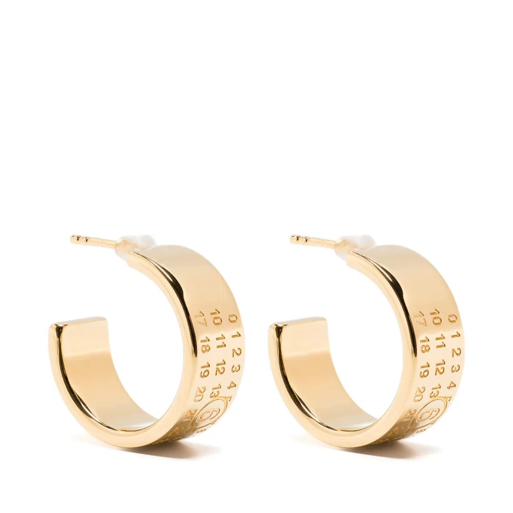 Серьги-кольца с гравировкой