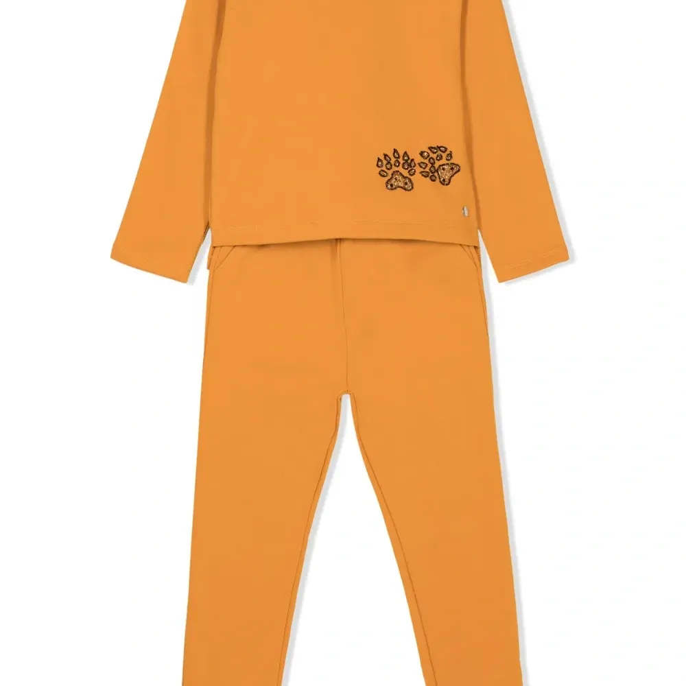 Спортивный костюм с бисером