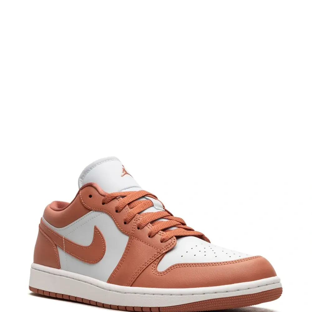 Кроссовки Air Jordan 1 Low Sky J Orange