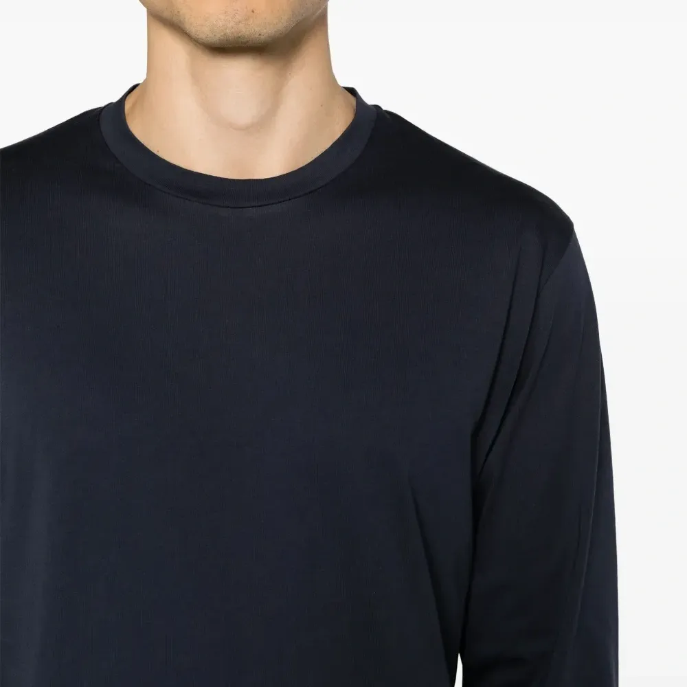 Футболка с круглым вырезом