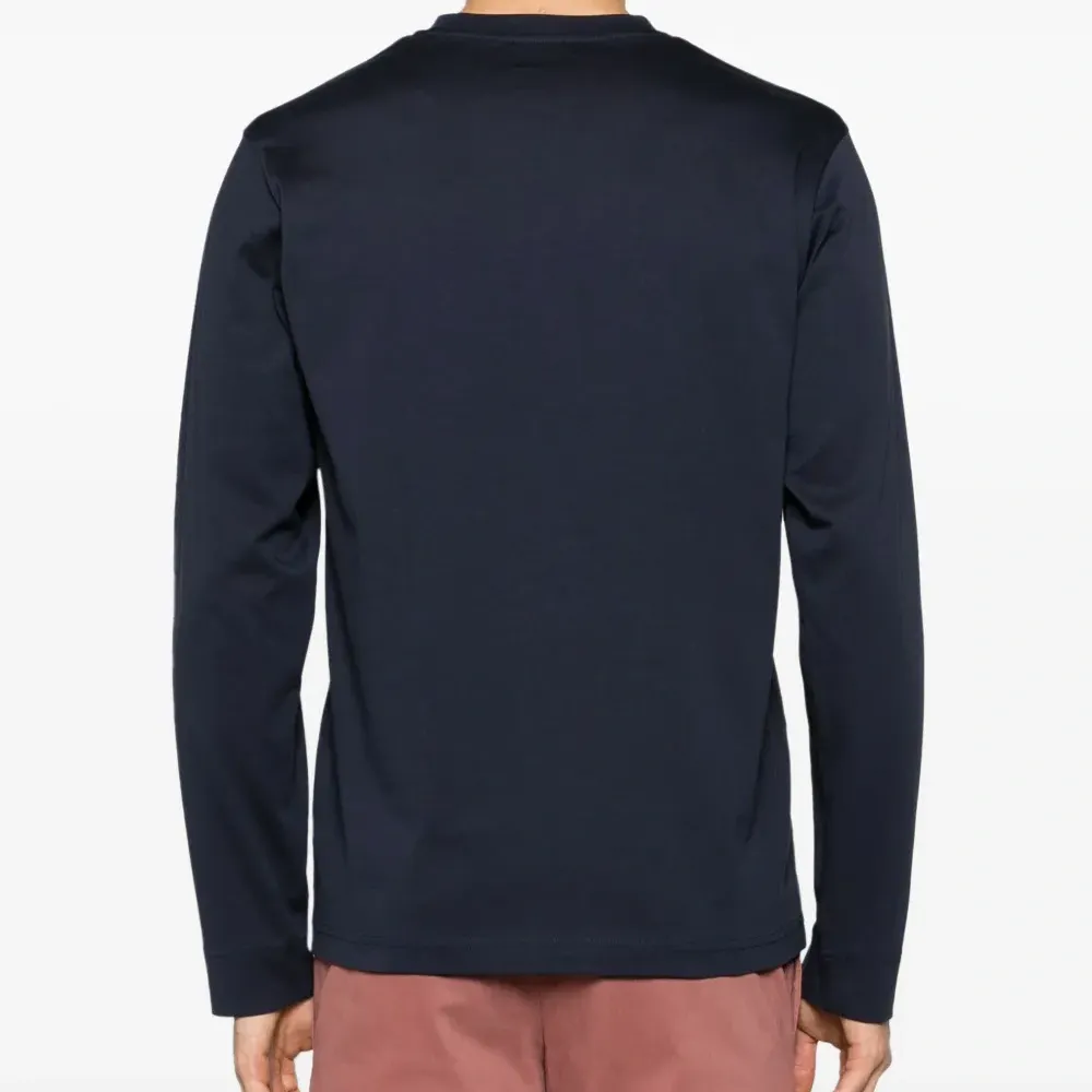 Футболка с круглым вырезом