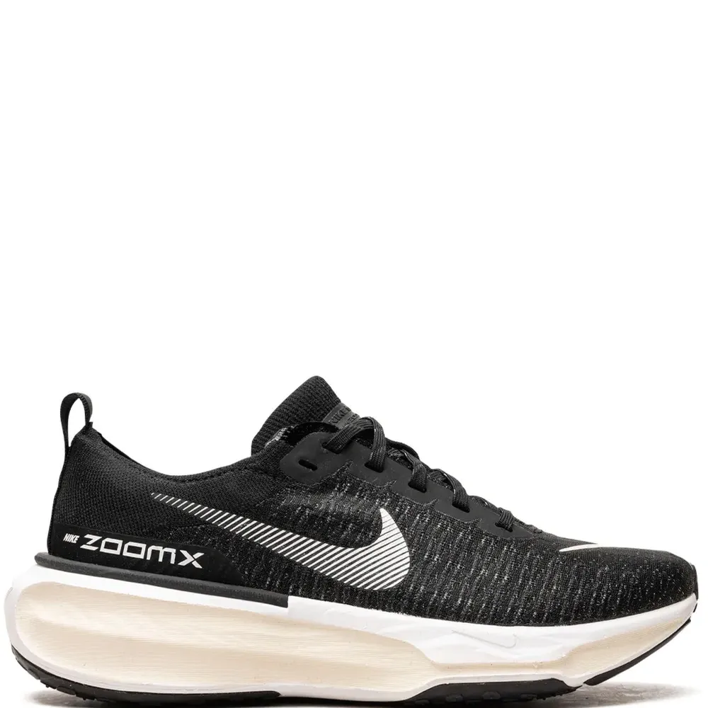 Кроссовки ZoomX Invincible Run FK 3 Black/White