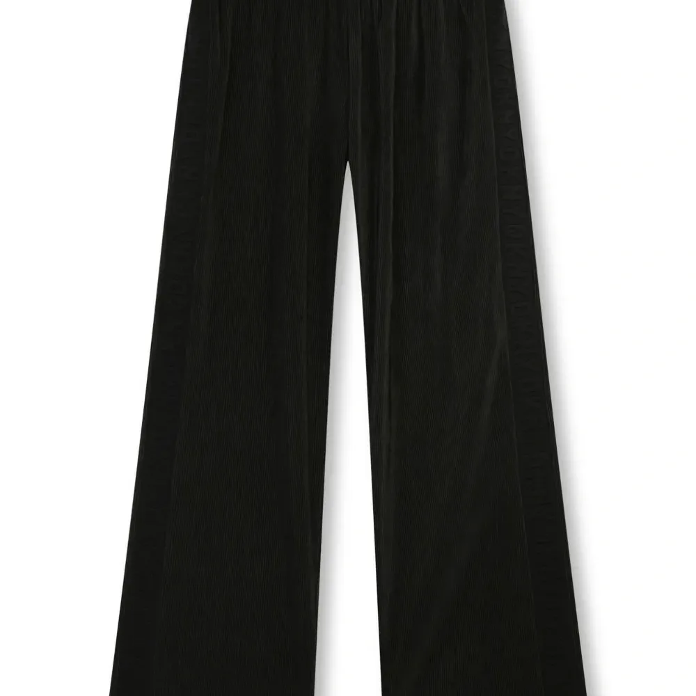 Брюки с аппликацией логотипа