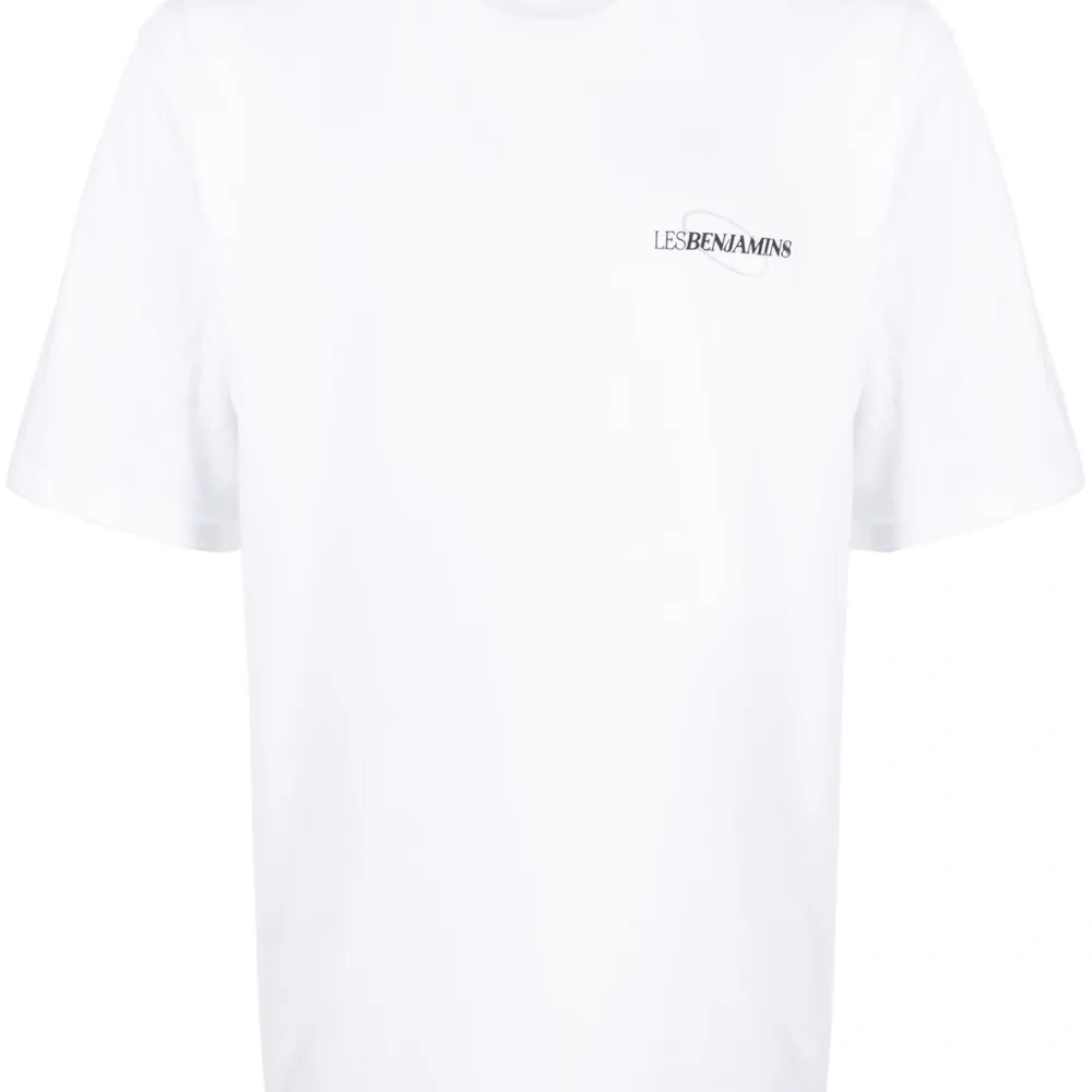 Футболка с логотипом