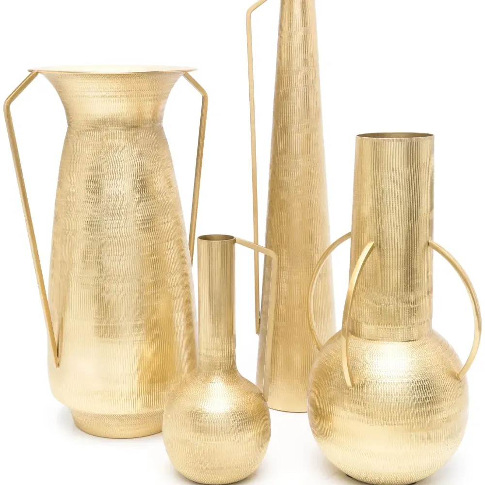 набор Roman из четырех ваз из коллаборации с Browns