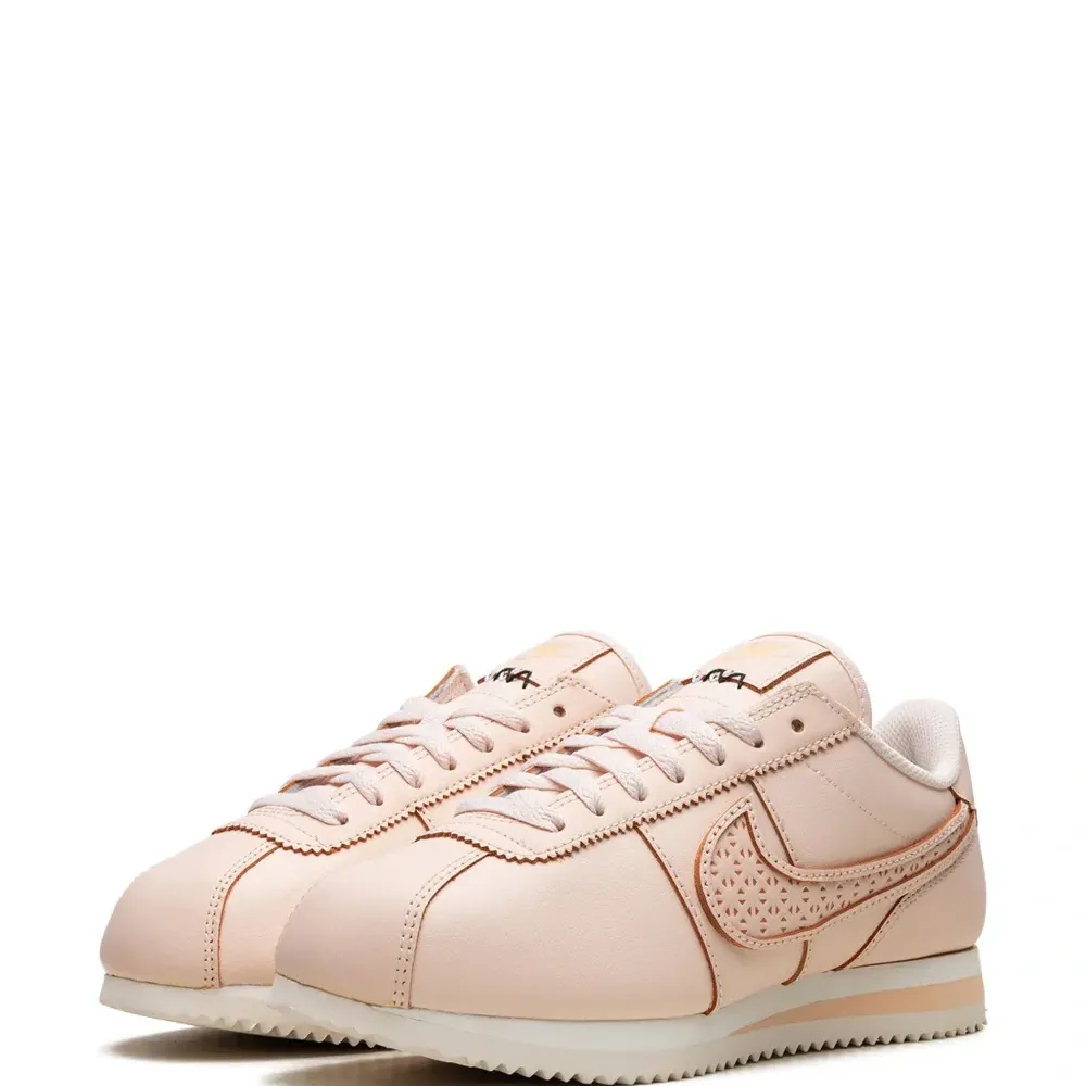 Кроссовки Cortez SE World Make Mexico