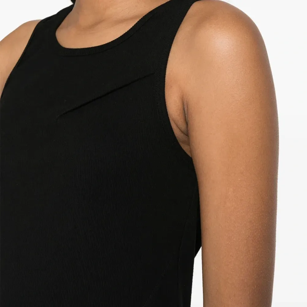 Топ с круглым вырезом