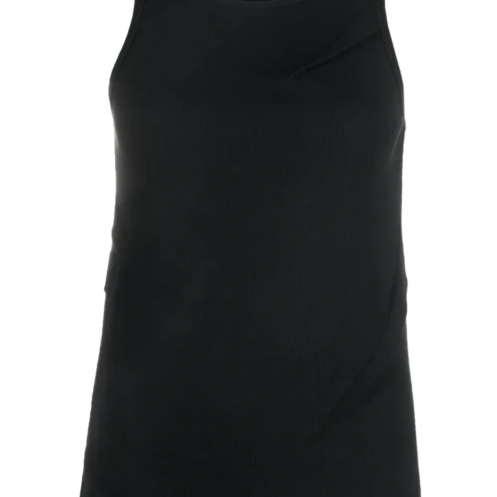 Топ с круглым вырезом