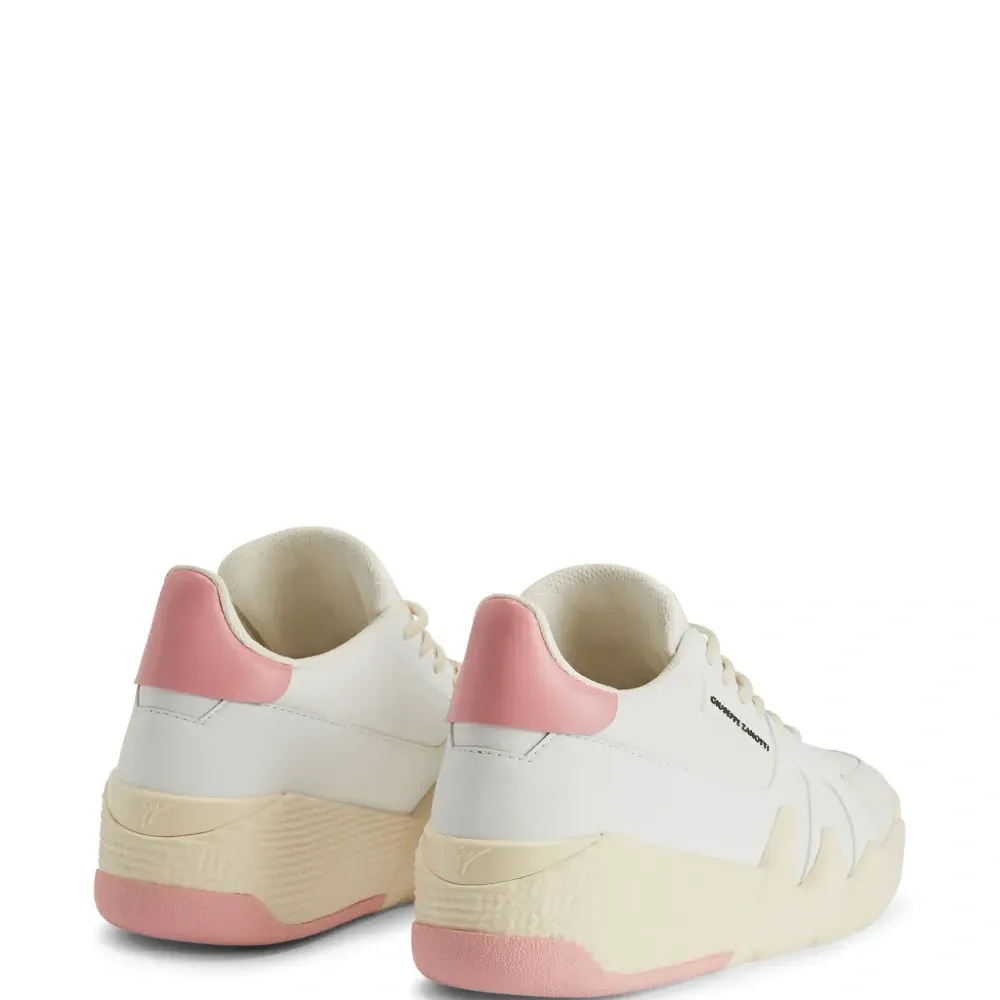 Кроссовки Talon с нашивкой-логотипом