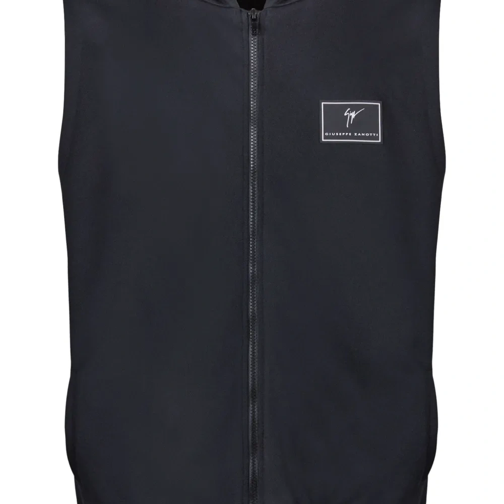 Hooded zip-up gilet