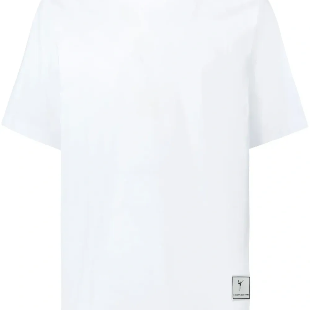Logo-patch short-sleeve T-shirt