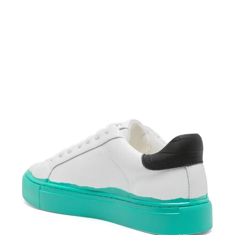 Кроссовки Essence Sky Candy