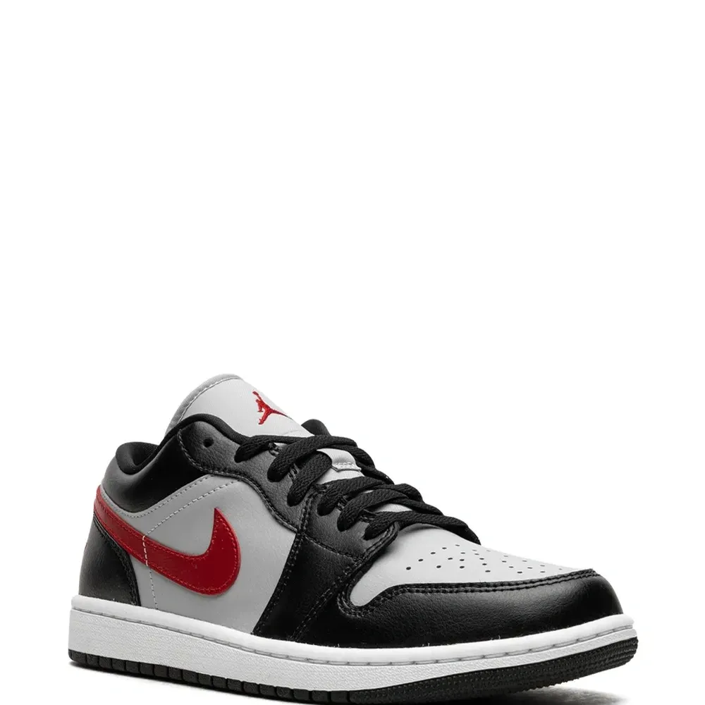 Кроссовки Air Jordan 1 Low Black/Grey/Red