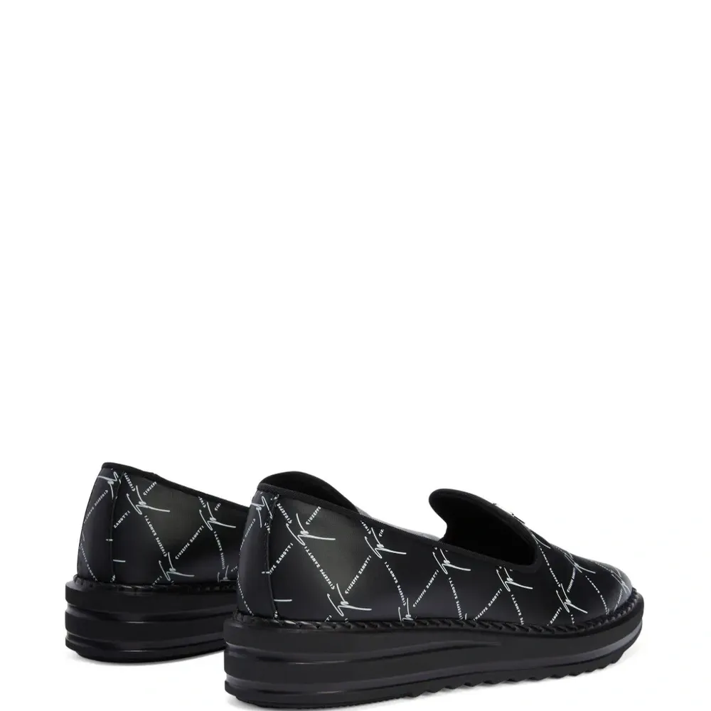 Лоферы Tim с логотипом