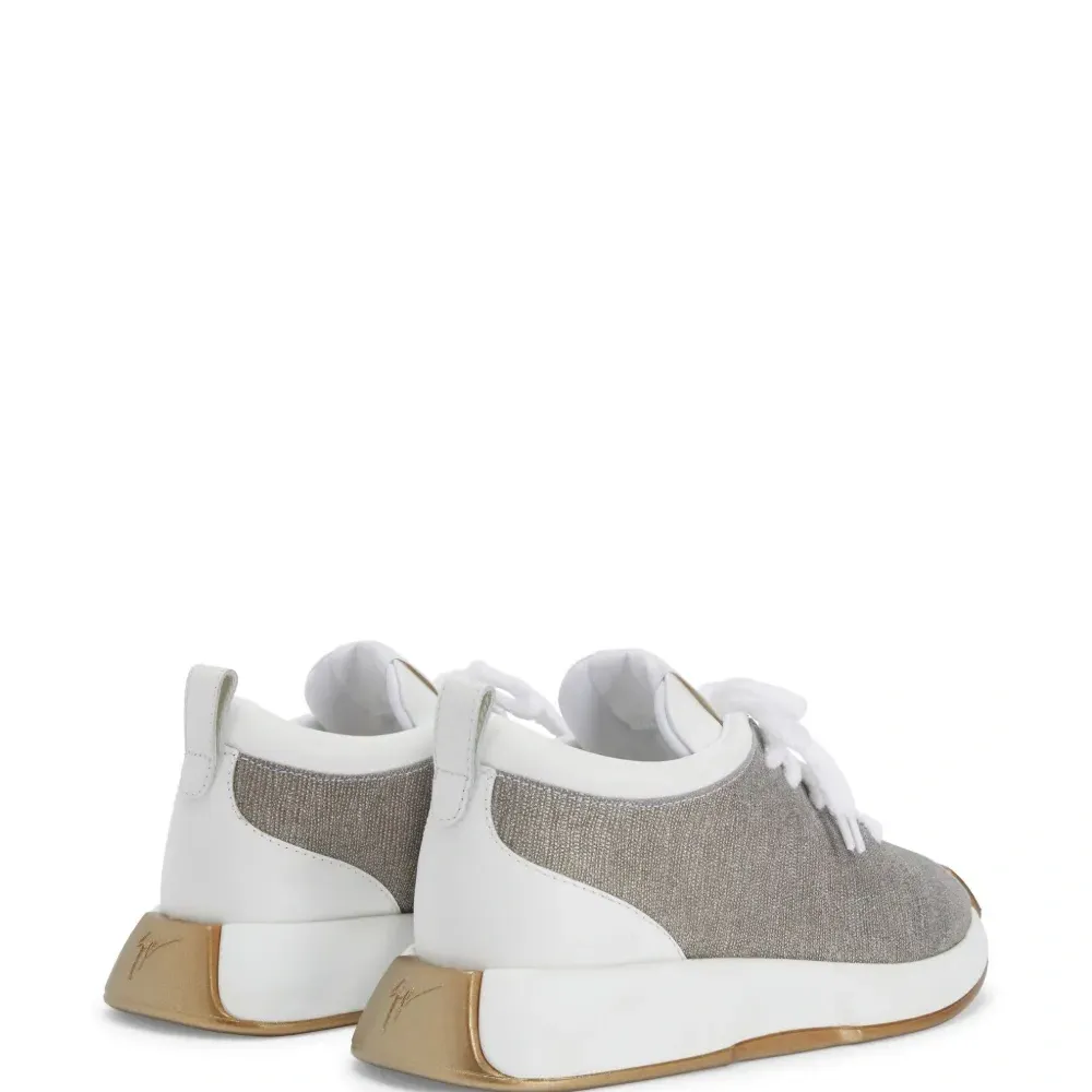 Кроссовки Ferox